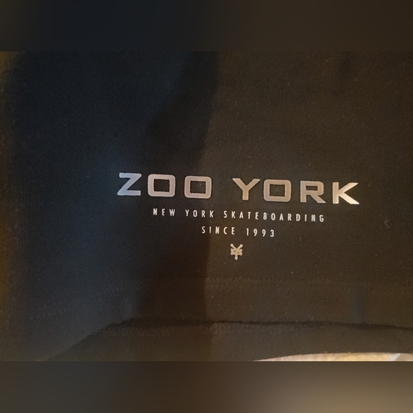 Mens Zoo York Shorts - Picture 2 of 4